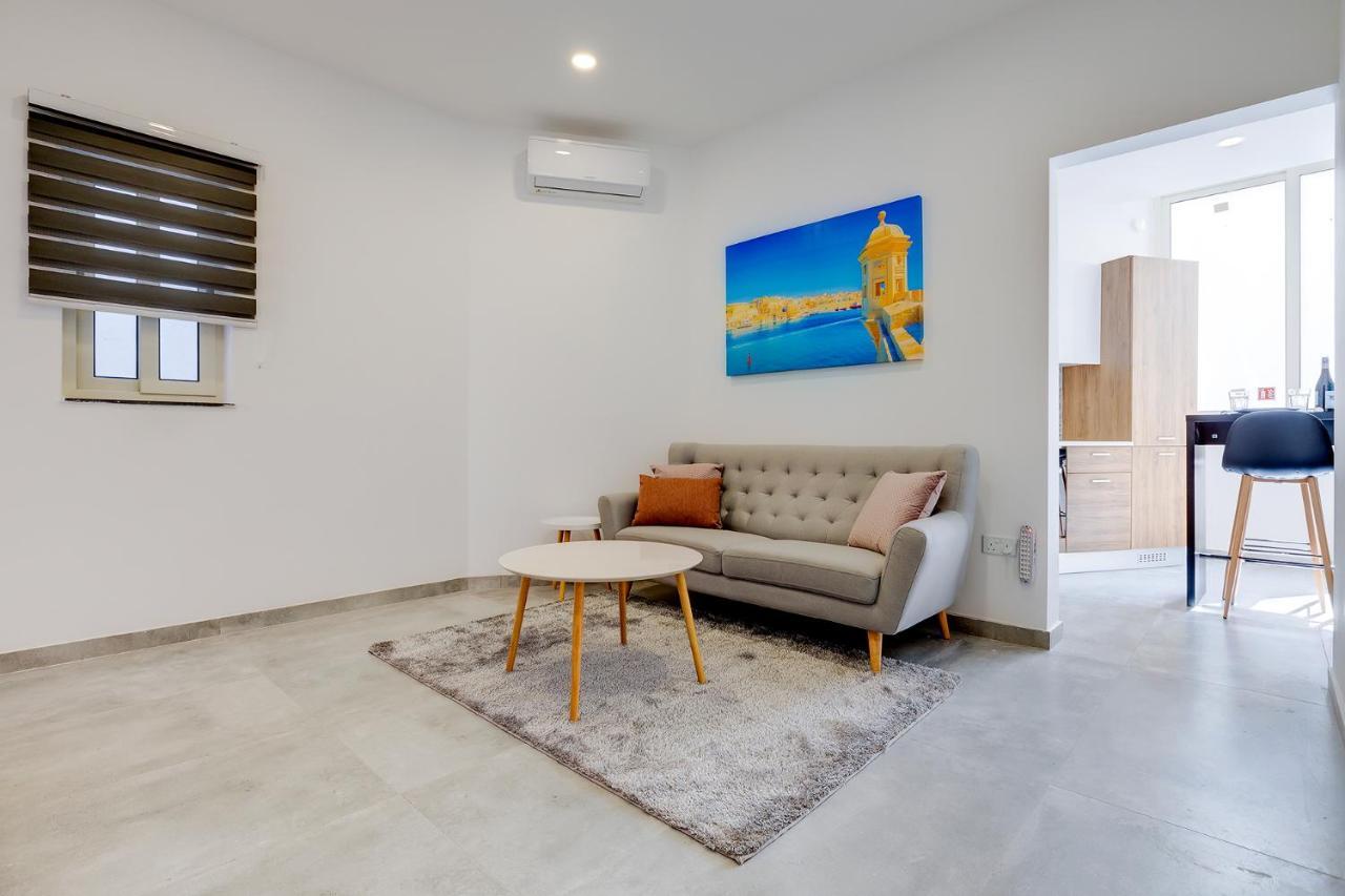 Perfect Location, Modern 2Br Apartment Sliema Exteriör bild