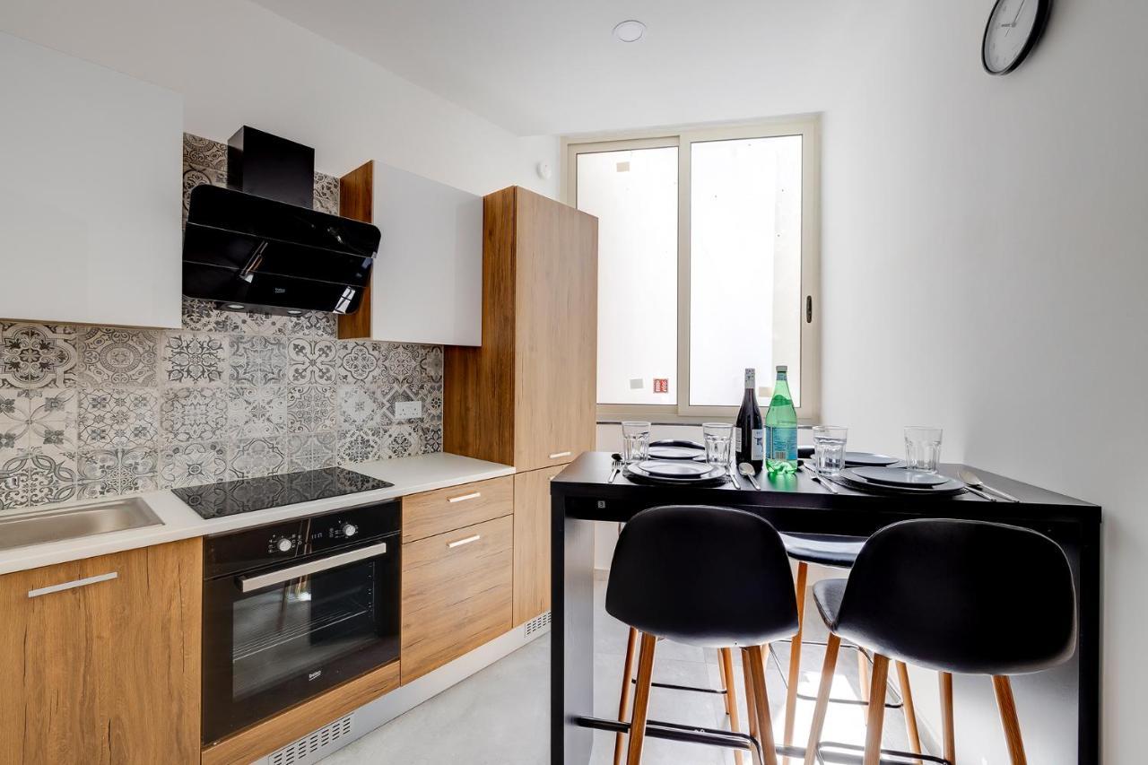 Perfect Location, Modern 2Br Apartment Sliema Exteriör bild