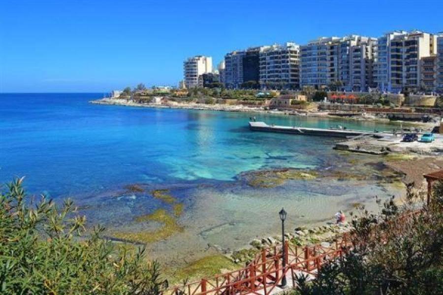 Perfect Location, Modern 2Br Apartment Sliema Exteriör bild