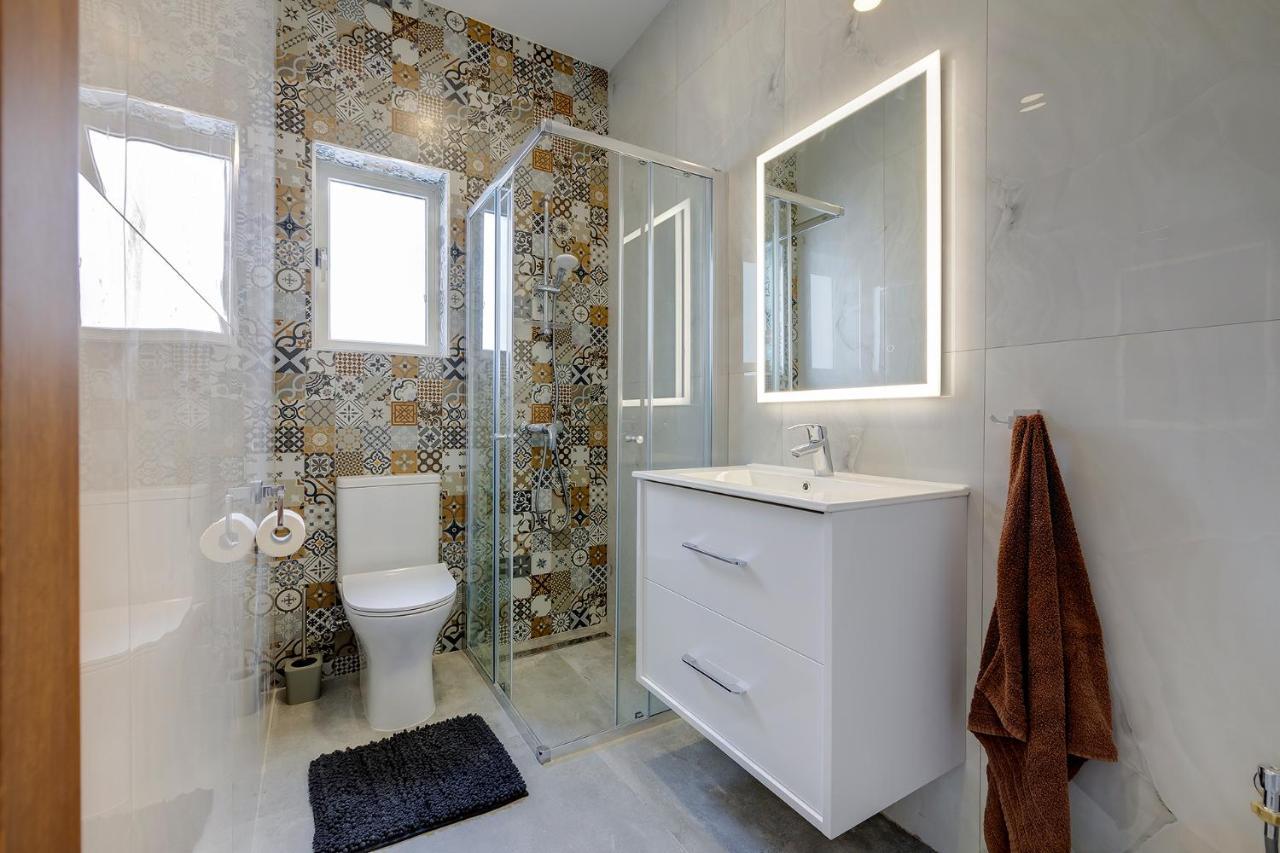 Perfect Location, Modern 2Br Apartment Sliema Exteriör bild