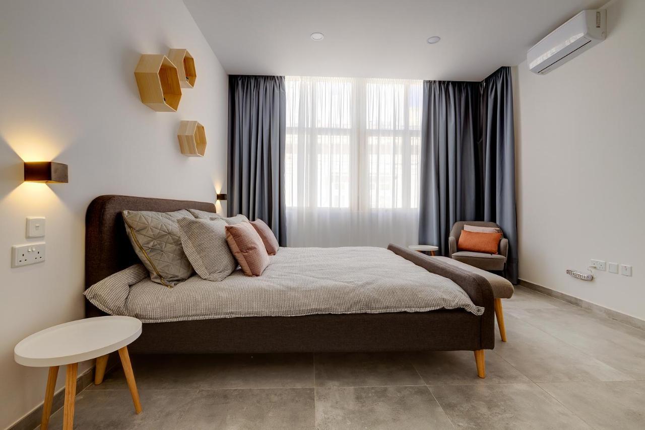 Perfect Location, Modern 2Br Apartment Sliema Exteriör bild