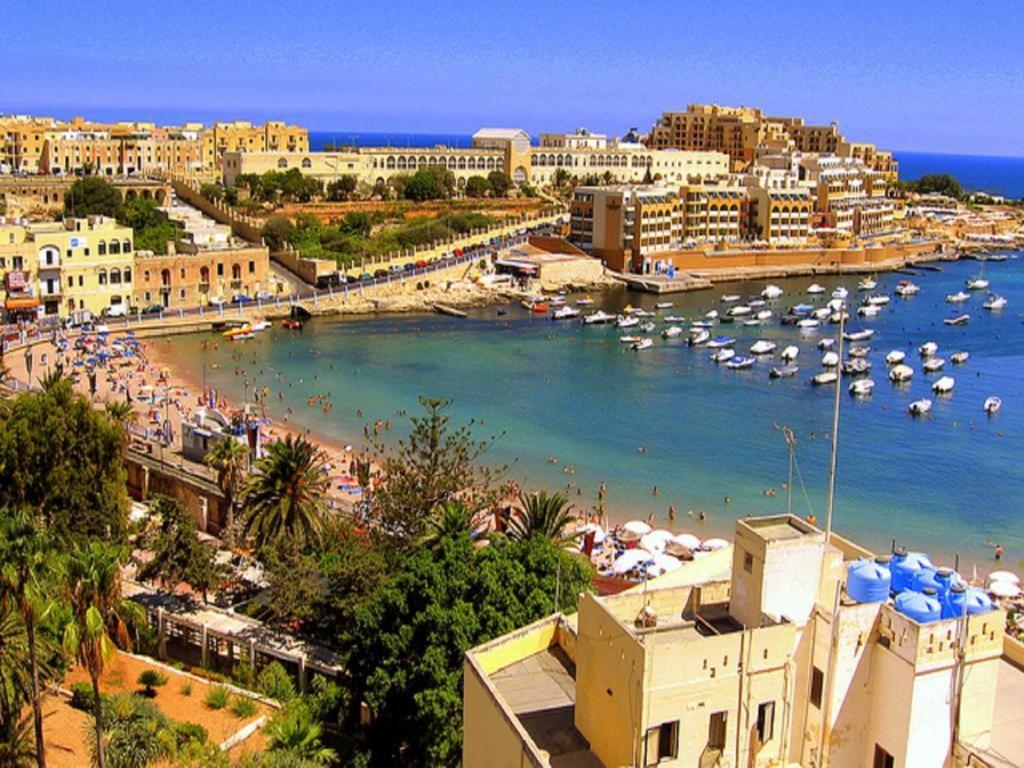 Perfect Location, Modern 2Br Apartment Sliema Exteriör bild